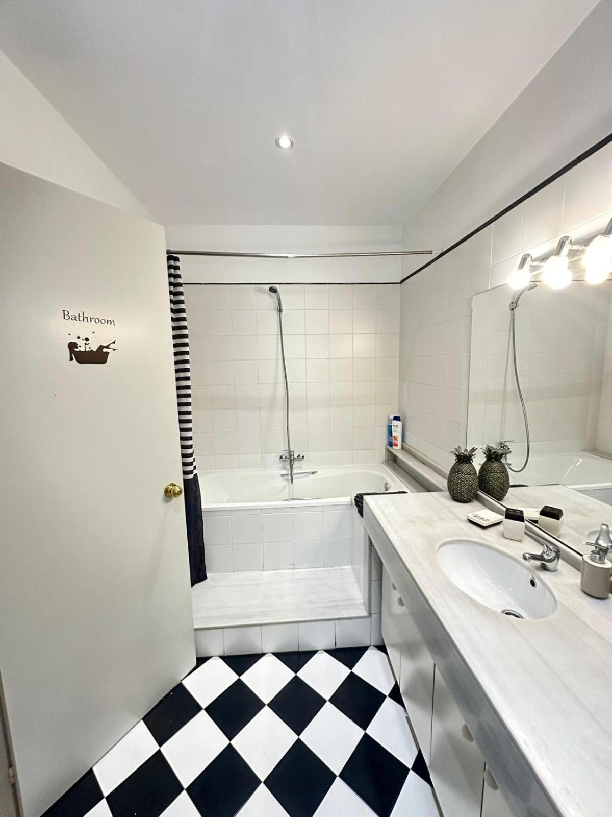 Rooms Aribau Βαρκελώνη Εξωτερικό φωτογραφία